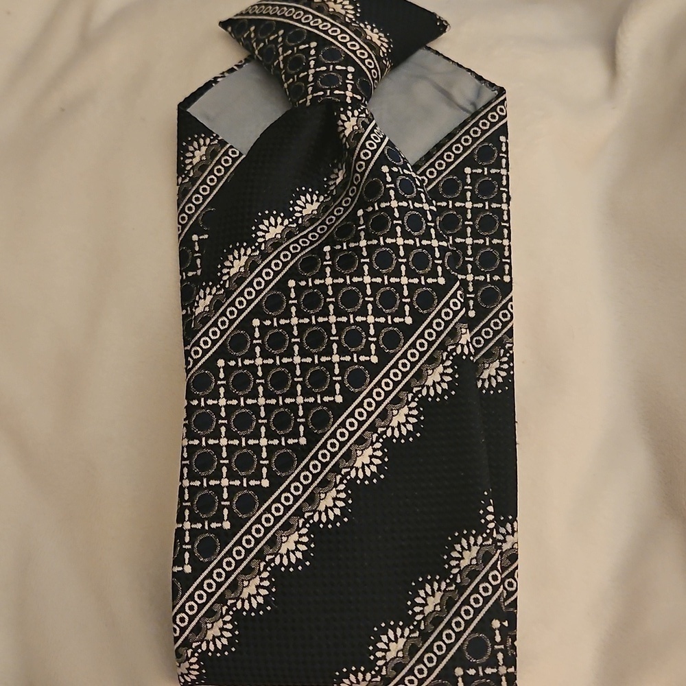 Vintage TITCHE'S Man Shop Dallas Navy Blue Patterned Men's Clip-on Tie - Picture 9 of 9